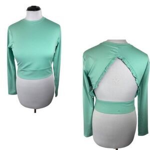 Tek Gear SZ L Women's‎ NWT Ruffle Cut Out Long Sleeve Shy Green Workout Gear